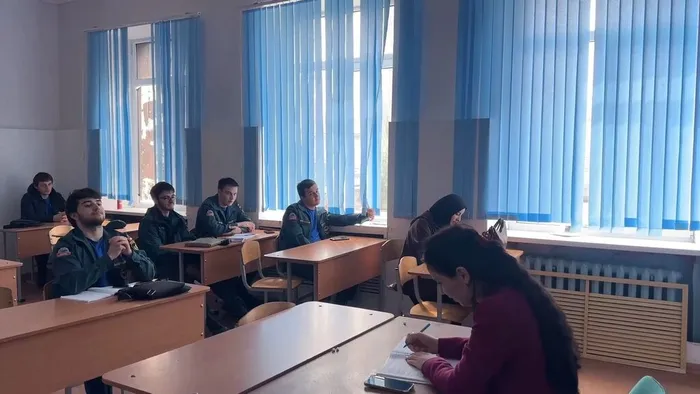 учебные занятия.mp4_snapshot_00.24.524